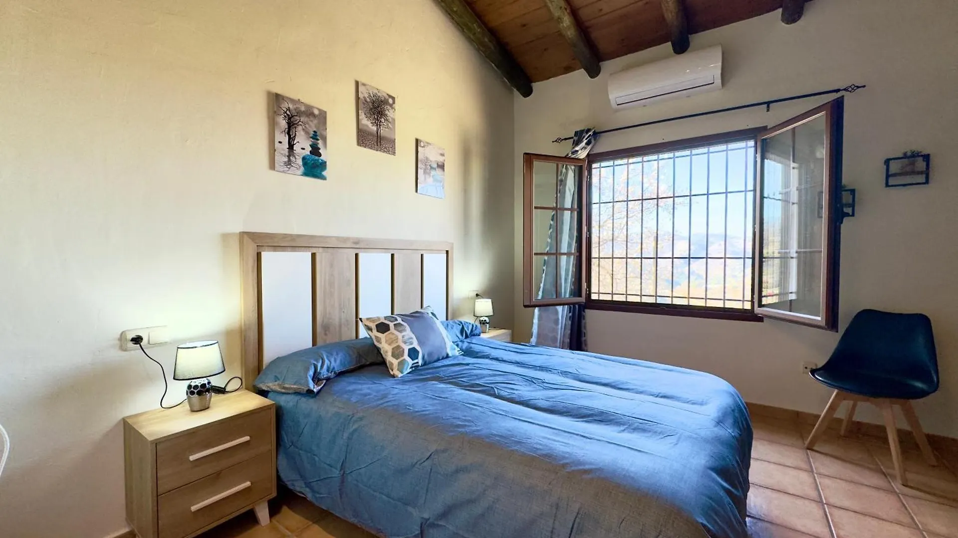 Finca El Cerro - Piscina Y Jacuzzi Малага Шале